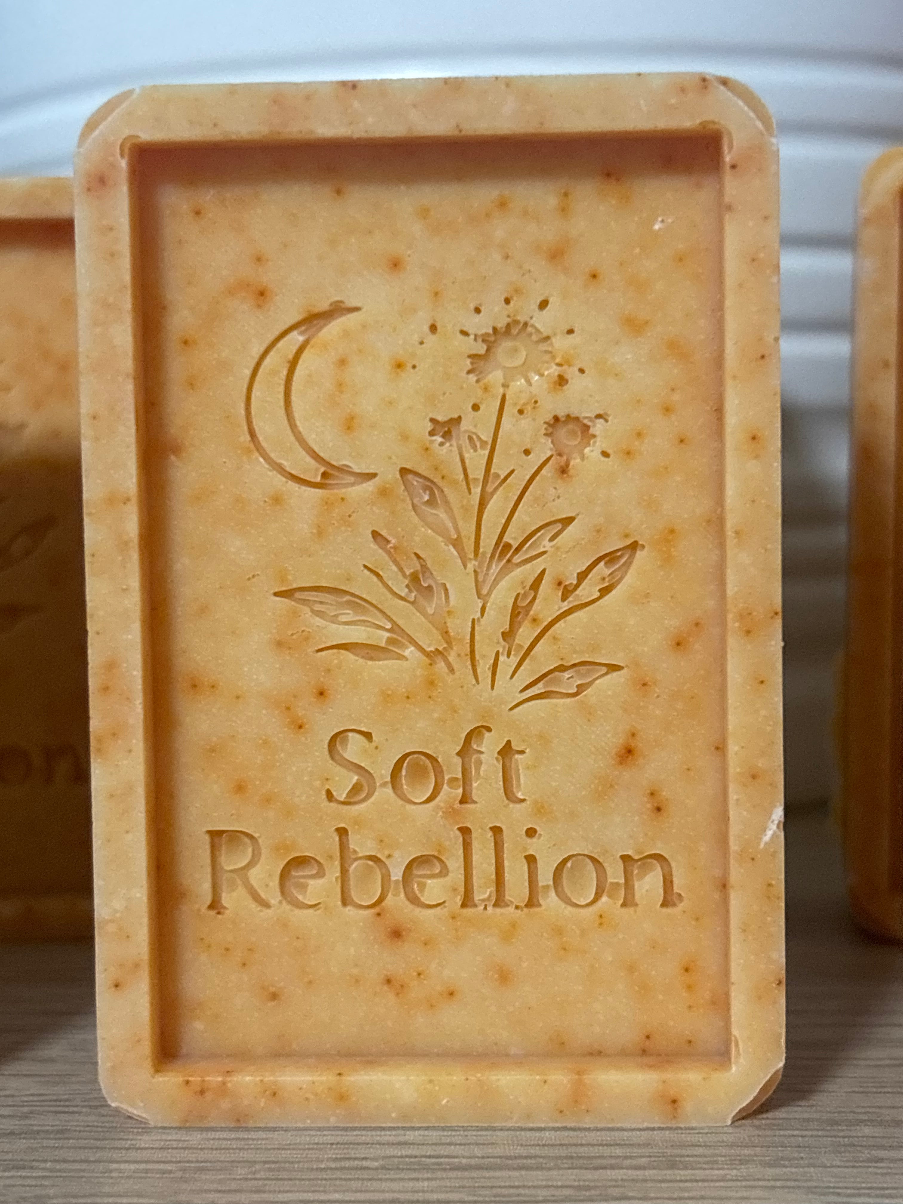 Cedarwood + Sandalwood Tallow Soap